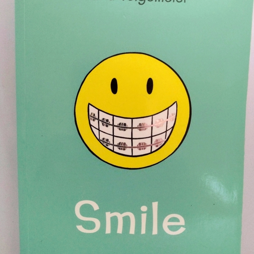 Smile Juvenile/Young Adult graphic novel